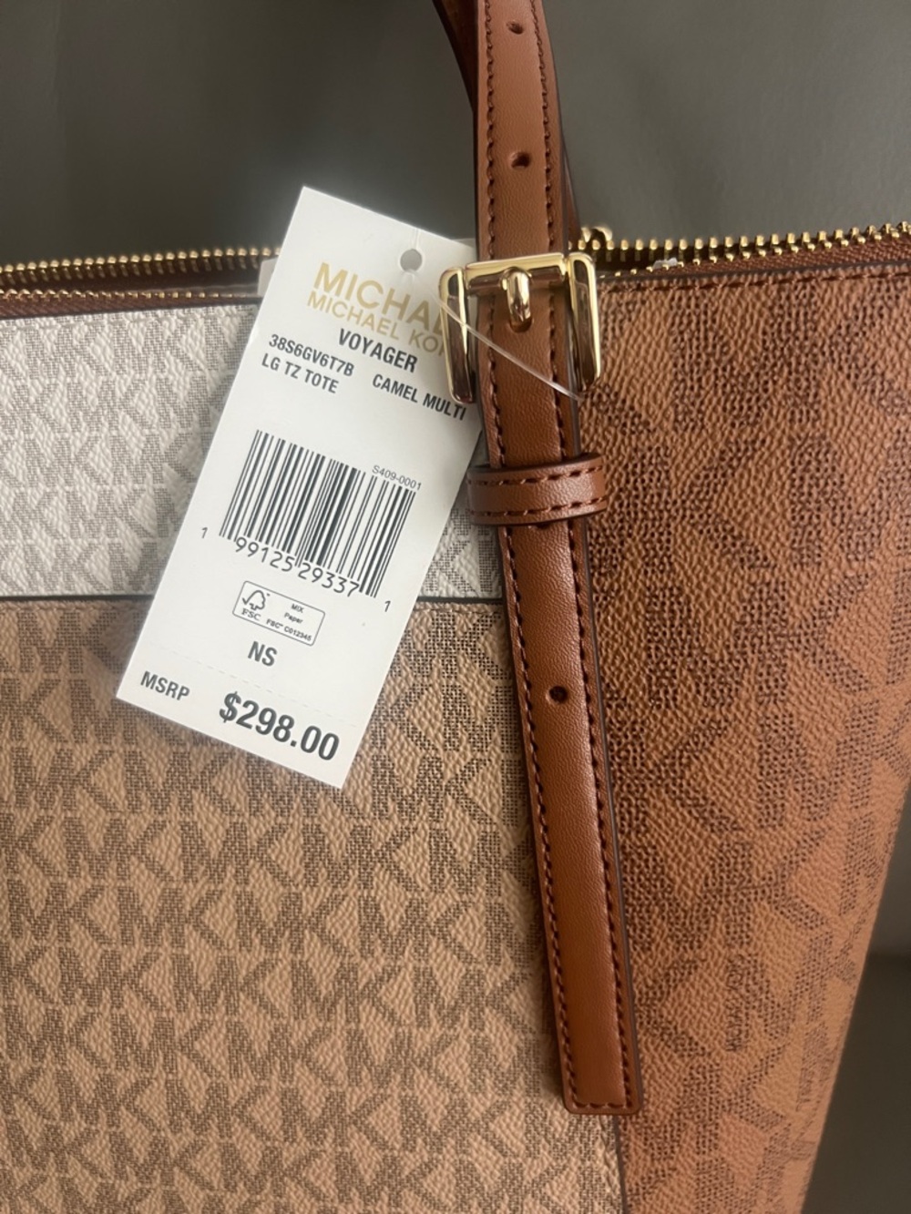 Michael Kors voyager Camel Brown Tote Bag with Gold Hardware - Picture 5 of 14